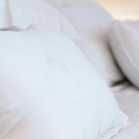 Hotel La Gemma Florencia Exterior foto A pillow