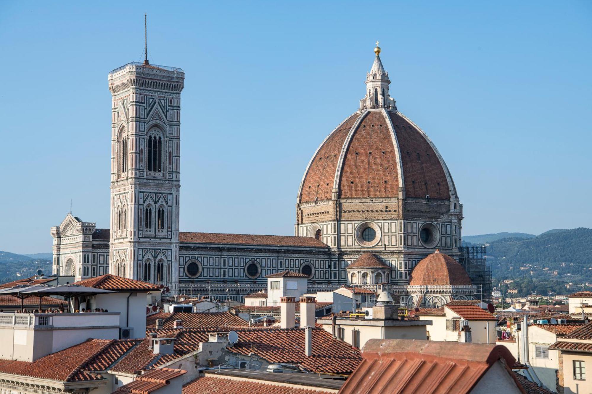 Hotel La Gemma Florencia Exterior foto The Cathedral of Santa Maria del Fiore, Florence